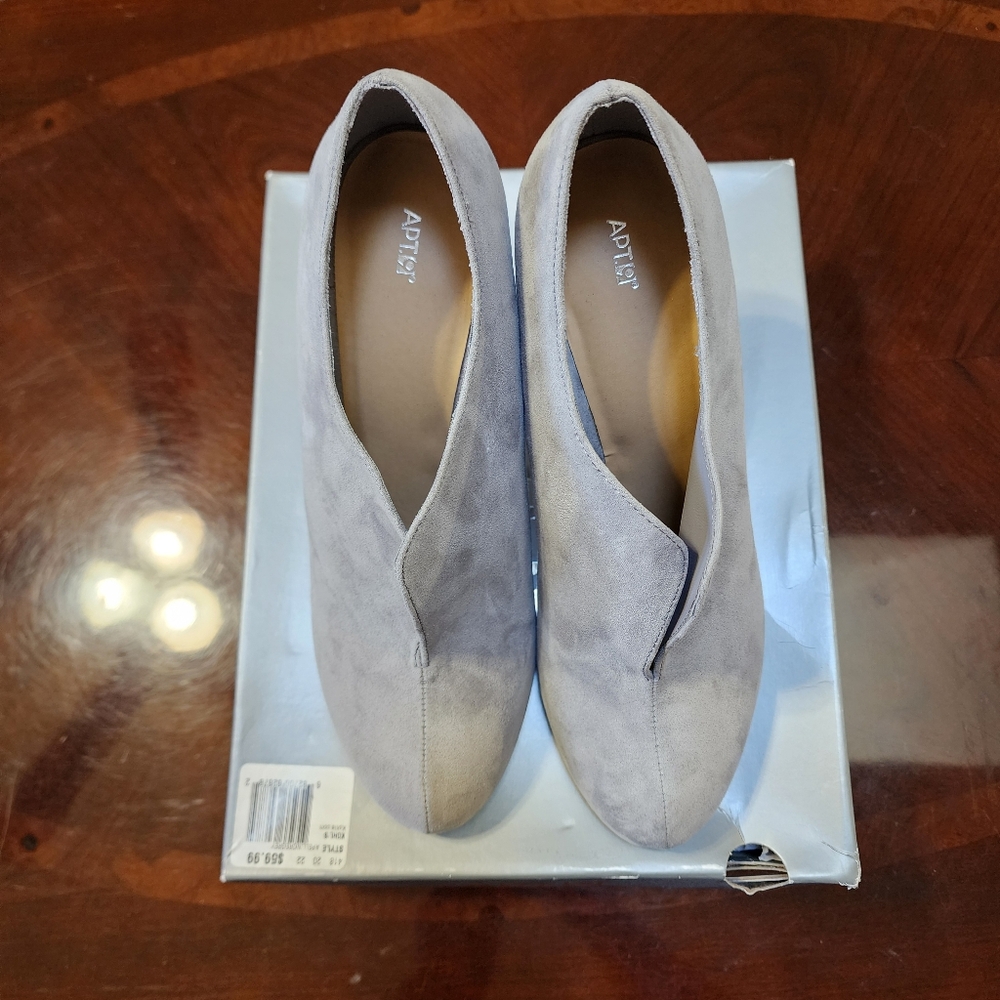 Grey Booties - Picture 6 of 6